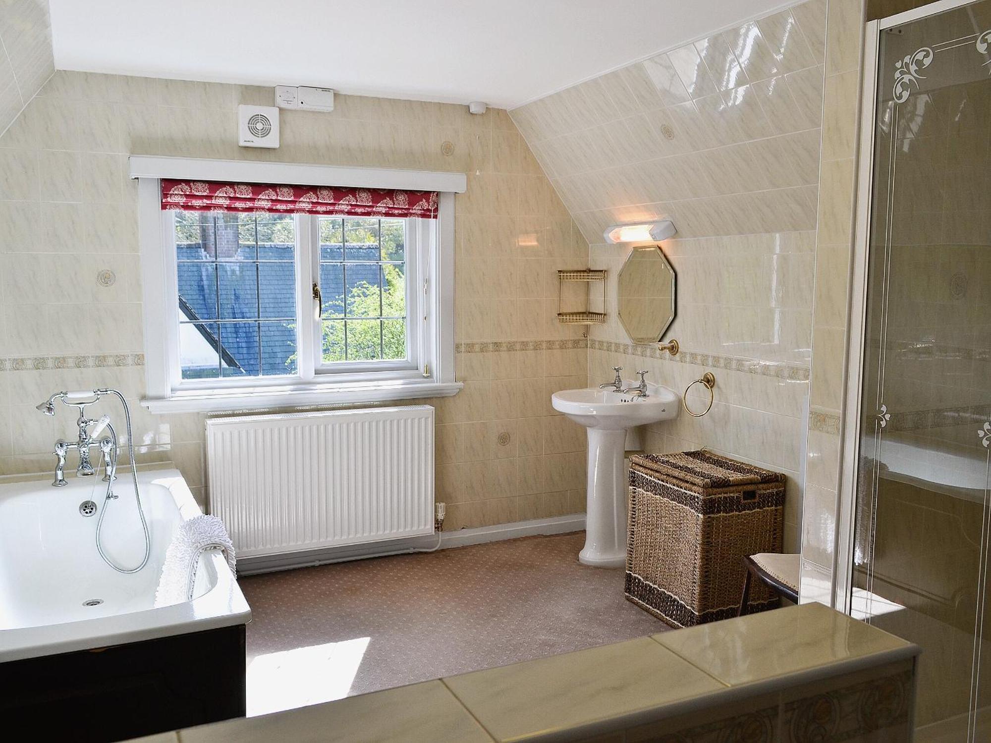 Villa Wern Y Wylan Court Llanddona Esterno foto