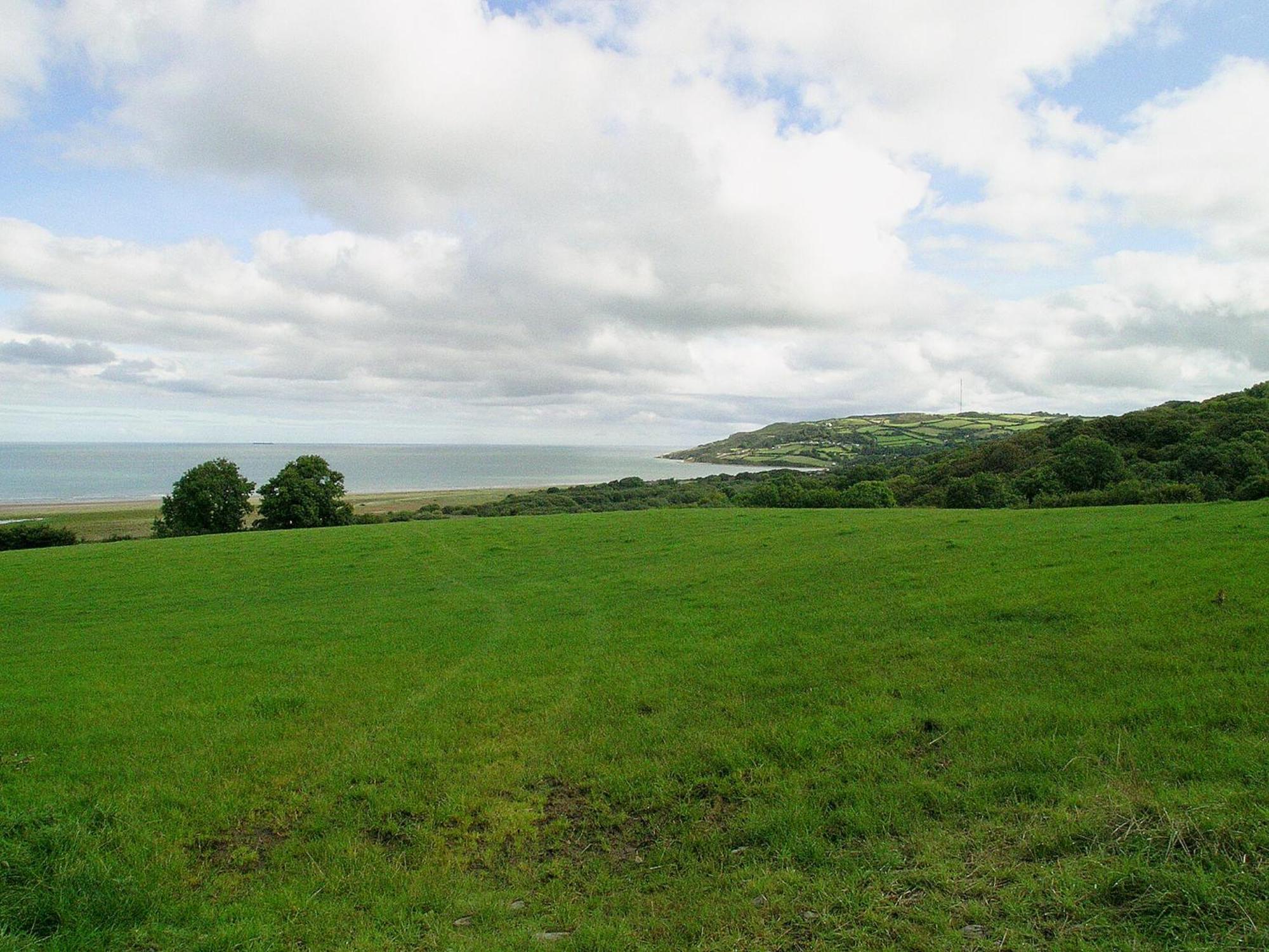 Villa Wern Y Wylan Court Llanddona Esterno foto